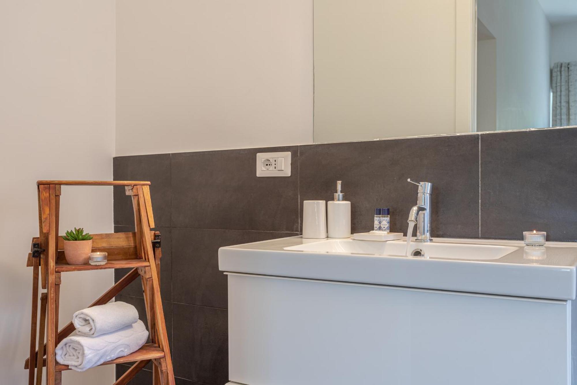 Minerva - Elegant New Classic Close To Vatican * Roma